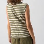 Sanctuary Women’s Traveler Twist Sleeve Tee in Ecru Size Small Photo 7