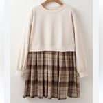 Chic Plaid A Photo 1