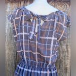 LC Lauren Conrad Grey Plaid Pleated Neckline Cap Sleeve Dress Size S Photo 4