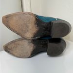 Justin Boots  Vintage White Teal Western Cowgirl Boots Lizard Stitch 6.5 RARE Photo 5