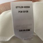 Lulus Lulu’s Take Me to Brunch Dress M Womens Lace Shift Scalloped Round Neck Photo 7