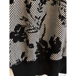 White House | Black Market Lightweight Floral Sweater – Size Large – NWT MSRP $70 Photo 2