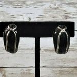 Vintage Clip On Earrings Photo 0