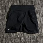 Fabletics on the go powerhold shorts Photo 1