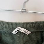 Abercrombie & Fitch Utility High Rise Cargo Sweatpant Joggers Green Photo 4