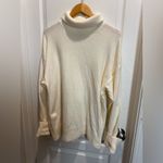 Old Navy Women’s Knit Sweaters lot of 2 size L Photo 7