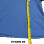 FIGS  Casma Three Pocket Scrub Top in Color Ceil Blue Monogram M Size XL Photo 12