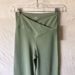 Move Technology: Tulip Waistband Wide Leg Crop Yoga Pants Photo 12