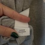 Vuori  Halo Performance Hoodie in Heather Gray L Photo 4