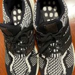 Adidas UltraBoost 5.0 DNA 'Black White' Photo 3