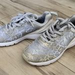 Nike  Air Max Siren Print Women's Platinum White Gray Shoes #749511-002 Size 7 Photo 1