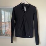 Oiselle  Aero Active Jacket Photo 2