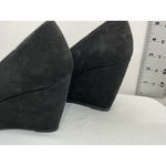 Apt. 9 Womans  Kensington Size 8.5 M Black Slip On Wedge Pumps Photo 3