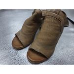 Miz Mooz  Shiloh Heeled Sandal 39/8.5-9 Taupe Leather Ankle Strap Block Shoes Photo 1