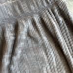 Jaclyn Smith  wide leg flowy Capri pants Photo 1