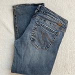 Silver Jeans  Women's Capri Blue Denim Jeans Low Rise Western Santorini Size 31 Photo 5