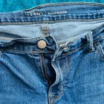 Old Navy Women’s  boyfriend shorts size 10 Photo 1