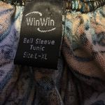 Win Win paisley bell sleeve tunic Photo 1