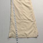 Elegant Cream Wide Photo 5