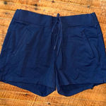 Athleta  navy blue knit athletic sporty M knit running shorts Photo 0