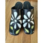 Charlotte Stone Clogs 9 Flower Black Yellow Daisy Shoes Slip On Wooden Photo 1