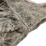 POL Tie Dye Sleeveless Grey Eyelet Faux Pearl Accent Top Blouse Large Photo 5