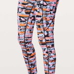 Lululemon Fast & Free 7/8 Tight II *Nulux 25"
Inversion Multi Photo 0