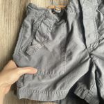 Vintage Y2k American Eagle Shorts‎ Womens 2 Grey 3" Inseam Cargo Pockets Micro Gray Size 0 Photo 4