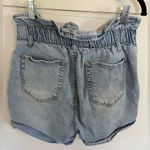 Tinseltown high waisted jean shorts Photo 3