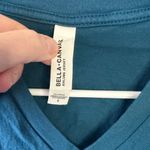 Women's Teal V Photo 2