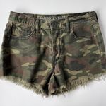 American Eagle Festival High Rise Camo Shorts Photo 0