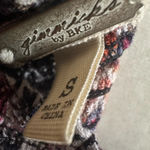 Gimmicks by BKE  Women's Blouse Short Sleeve Round Neck Geometric .Size S Photo 2