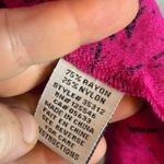 Habitat  Blouse Women's Size XL Abstract Artsy office Pink Black Photo 4