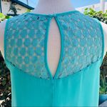Papaya Women Green Sleeveless Mesh Details Summer Relaxed Fit Blouse Size Small Photo 3