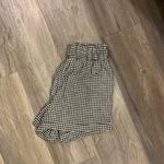 Glassons gingham shorts - small Photo 2