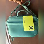 All In Motion ππNWT Green Crossbody Bag lunch π₯ͺππ Photo 4