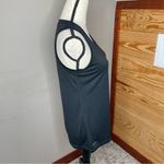 Nike Dri-Fit Sleeveless Activewear Workout Muscle Tank Top in Black Medium Photo 1