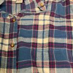 basic editions  Button Down Flannel Photo 2