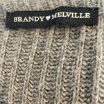 Brandy Melville  GRAY KNIT SWEATER‎ Photo 6