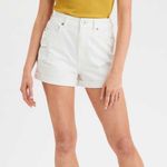 American Eagle  White Distressed Cut Off High Waisted Mom Shorts NWT 16 Stretch Photo 6