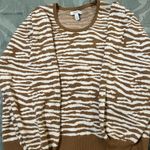 Nine West White and Tan Sweater   Photo 0
