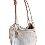 Tignanello Womens Leather Cream Tote Handbag SKU CS8032/J622364 Size L Photo 15
