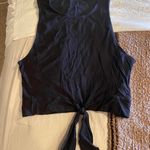 Black Tie Front Top Photo 0