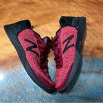 New Balance Minimus Prevail Shoes size 8.5 red black pink cross training sneaker Photo 1