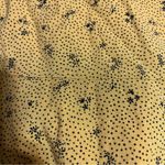 Urban Outfitters  Yellow Floral Button-Up Women's Top; medium Photo 7