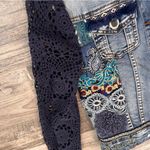 Desigual  DENIM JACKET SWEATER LONG SLEEVES EMBROIDERED COLORFUL LORAL Sz 36 Photo 5