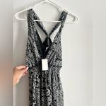 Motherhood Maternity NWT Black & White Paisley Maxi Dress Size S Photo 3