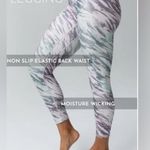 Savvi Pastel Swirl Leggings Size Medium Pink Photo 10