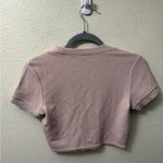 Alo Yoga  Micro Waffle Sierra Tee Dusty Pink Size M Athletic Lounge Athleisure Photo 4