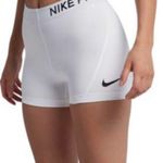 Nike White  Pros Photo 0